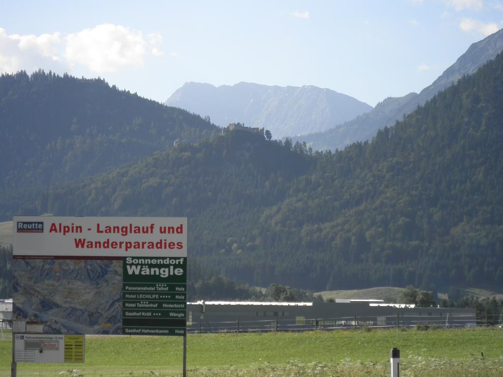 Apartamento Haus Sonnblick Wängle Exterior foto